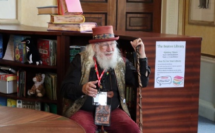 Storyteller John Row tells a story to Heath Mount pupils in the Beaton Library